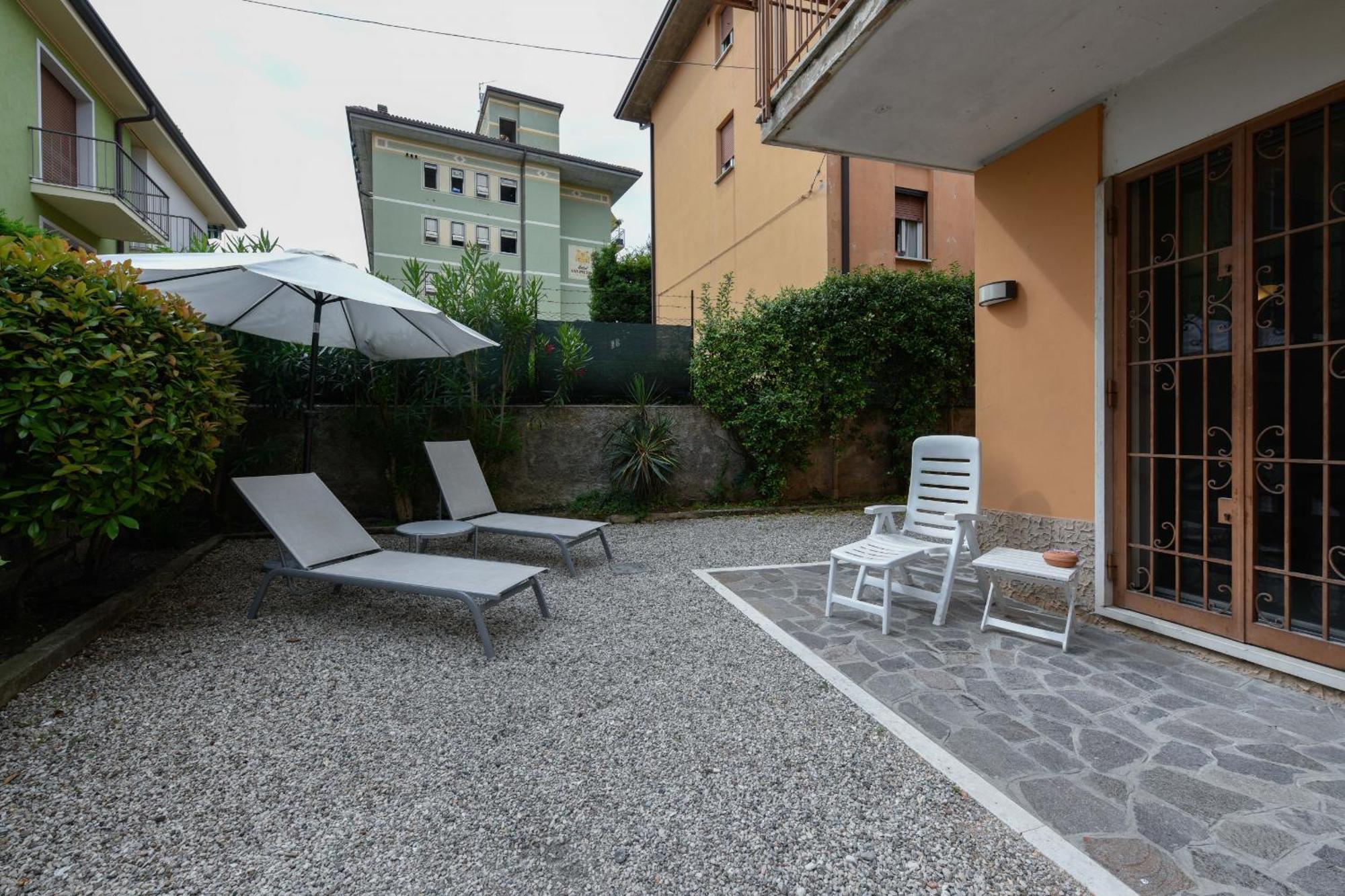 Garden Apartment Bardolino Exterior foto